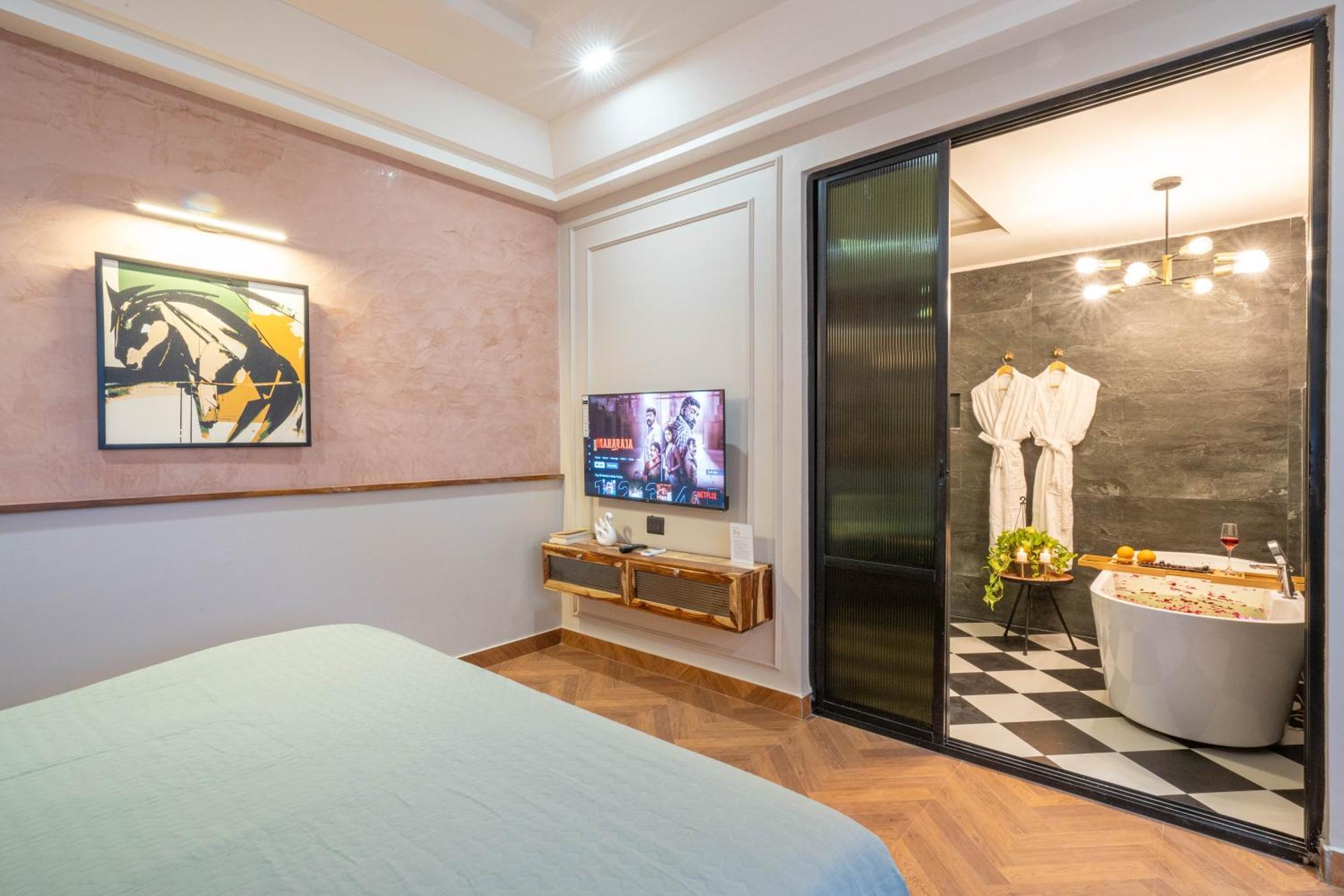 Boutique Hotel By One Tree Gurgaon Exterior foto